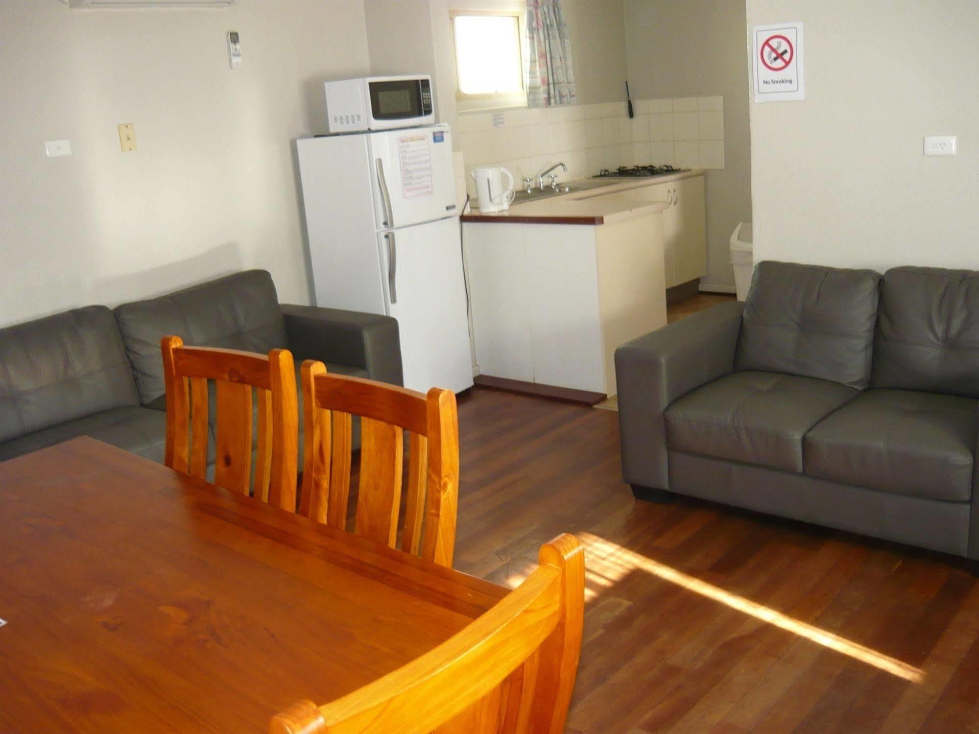 อัลบานี อพาร์ตเมนท์ Apartment แอลบานี ภายนอก รูปภาพ