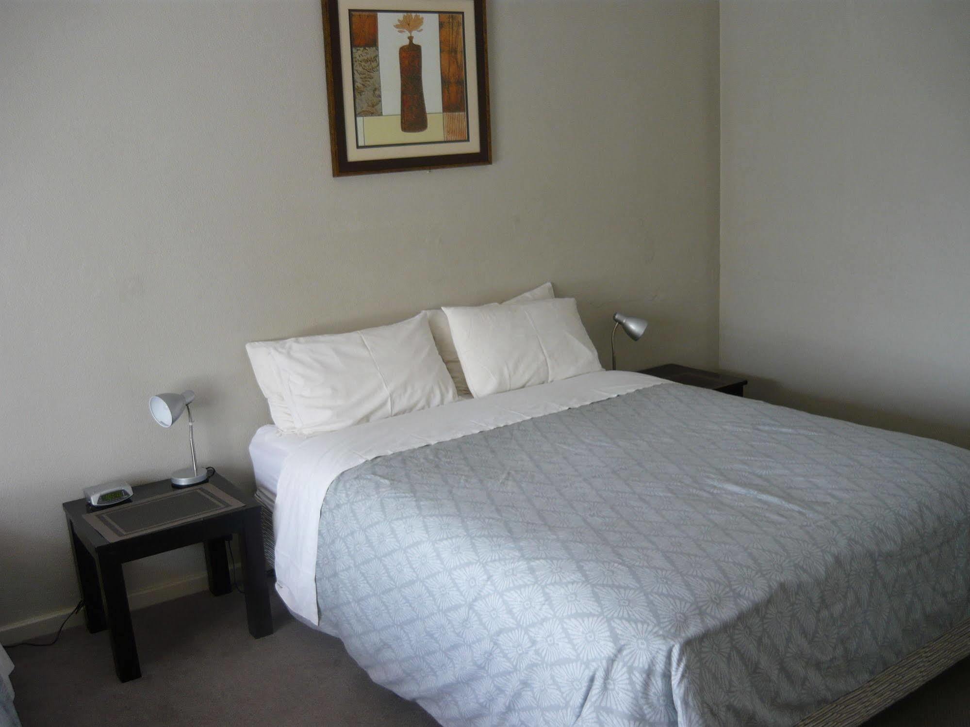 อัลบานี อพาร์ตเมนท์ Apartment แอลบานี ภายนอก รูปภาพ